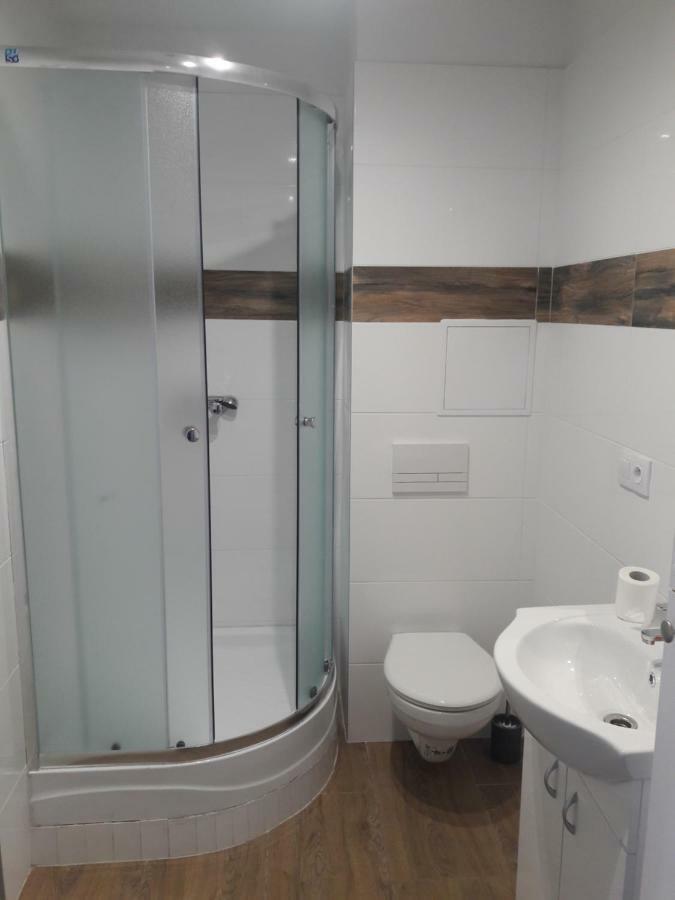 Apartament Check Inn Thorn Exterior foto